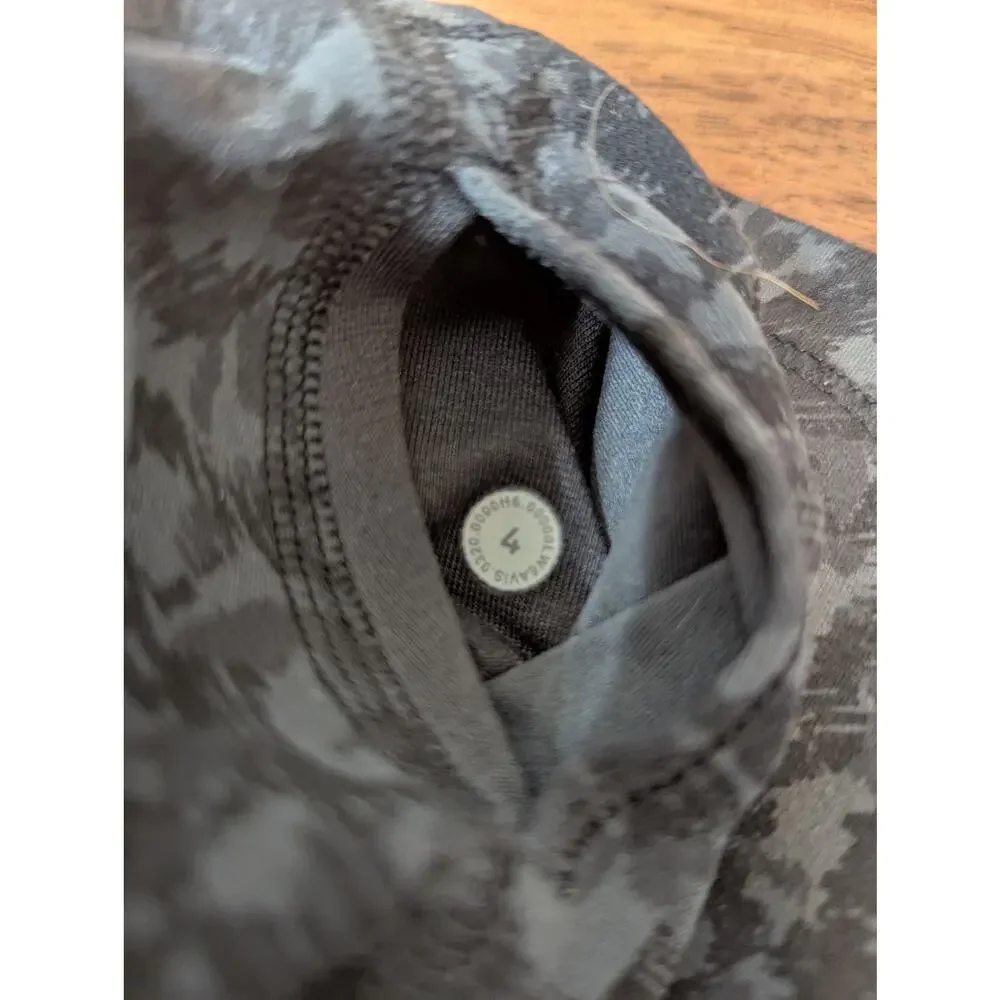 Lululemon Align Leggings Size 4 Wild Thing Camo Deep Coal Minimalist Preppy